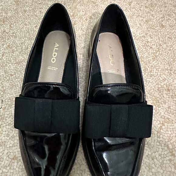 ALDO 🖤 Patent bow loafers!!! - Picture 4 of 6